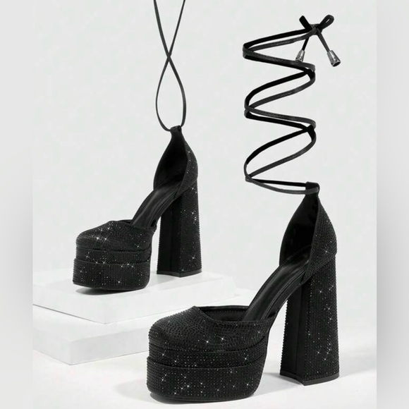 WINDSOR - Rhinestones strappy Satin Pumps! - Picture 7 of 7